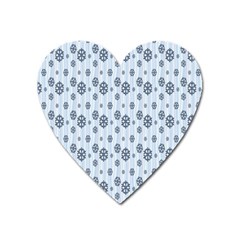 Snowflakes-seamless Heart Magnet