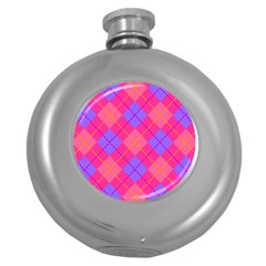 Texture Round Hip Flask (5 Oz) by nateshop