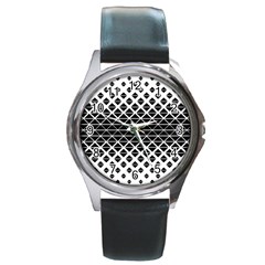 Triangle-black White Round Metal Watch by nateshop