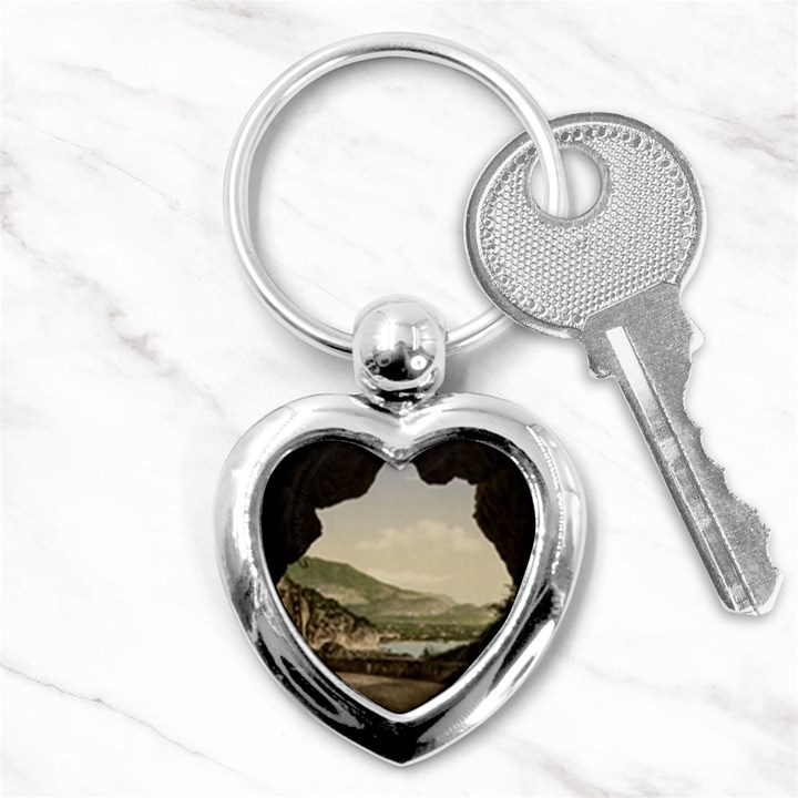 Ponale Road, Garda, Italy  Key Chain (Heart)