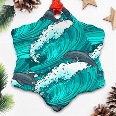 Sea Waves Seamless Pattern Ornament (Snowflake)