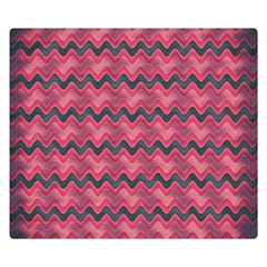 Background-pattern-structure Double Sided Flano Blanket (small) 