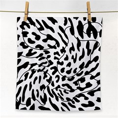 Leopard Print Black And White Face Towel by ConteMonfrey