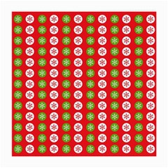 Illustration Festive Pattern Christmas Holiday Medium Glasses Cloth by danenraven