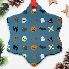 Halloween Cat Pumpkin Pattern Bat Horror Ornament (snowflake) by danenraven