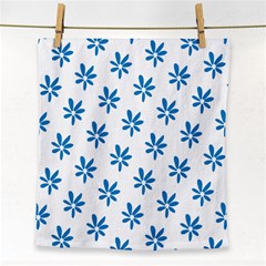 Little Blue Daisies  Face Towel by ConteMonfrey