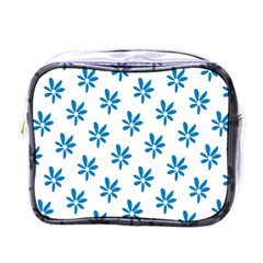 Little Blue Daisies  Mini Toiletries Bag (one Side) by ConteMonfrey