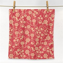 Pink Floral Wall Face Towel by ConteMonfrey