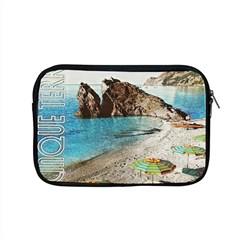 Beach Day At Cinque Terre, Colorful Italy Vintage Apple Macbook Pro 15  Zipper Case by ConteMonfrey