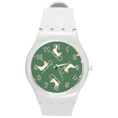 Gold Santa s Sleigh Green Print Round Plastic Sport Watch (m) by TetiBright