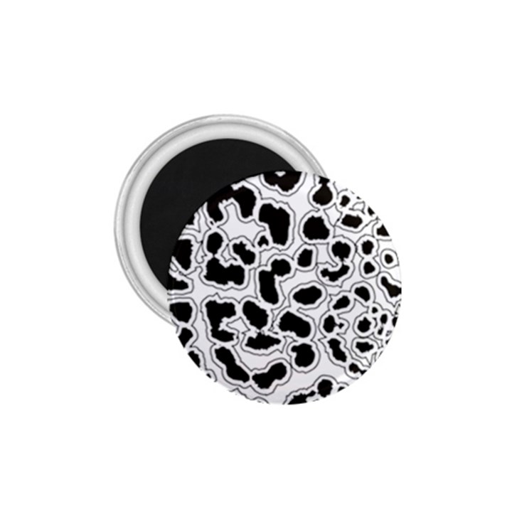 Black And White Dots Jaguar 1.75  Magnet