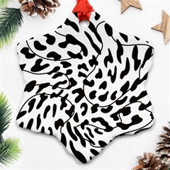 Leopard Print Black And White Draws Ornament (snowflake) by ConteMonfreyShop