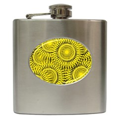 Yellow Abstract Sun Pattern Background Hip Flask (6 oz)