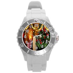 Christmas Tree And Presents Round Plastic Sport Watch (l) by artworkshop