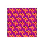 Retro-pattern Satin Bandana Scarf 22  x 22  Front