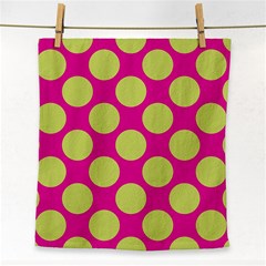 Seamless, Polkadot Face Towel by nateshop