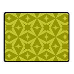 Seamless-pattern Fleece Blanket (small) by nateshop