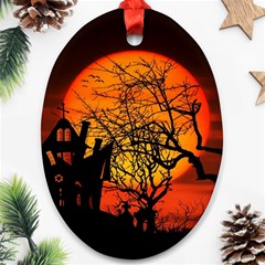 Night Full Moon Gespenstig Ornament (oval) by Wegoenart