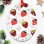 Strawberry Fruit Pattern Background Oval Filigree Ornament (Two Sides) Front