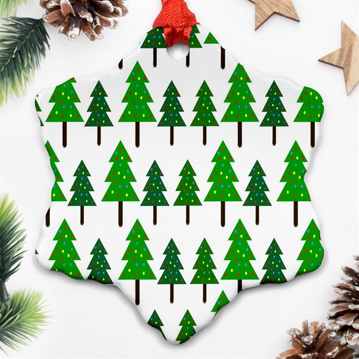 Chrismas Tree Greeen Snowflake Ornament (Two Sides)