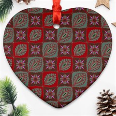 Batik-tradisional-02 Ornament (heart) by nateshop