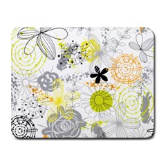 Doodle Flowers Hand Drawing Pattern Small Mousepad