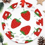 Seamless-pattern-fresh-strawberry Ornament (Round Filigree) Front