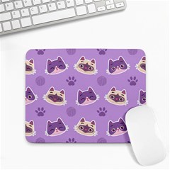 Cute-colorful-cat-kitten-with-paw-yarn-ball-seamless-pattern Small Mousepad