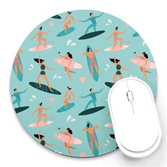 Beach-surfing-surfers-with-surfboards-surfer-rides-wave-summer-outdoors-surfboards-seamless-pattern- Round Mousepad by Jancukart