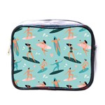 Beach-surfing-surfers-with-surfboards-surfer-rides-wave-summer-outdoors-surfboards-seamless-pattern- Mini Toiletries Bag (One Side) Front