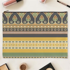 Seamless-pattern-egyptian-ornament-with-lotus-flower Cosmetic Bag (xxxl)