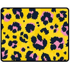 Leopard-print-seamless-pattern Fleece Blanket (medium) 