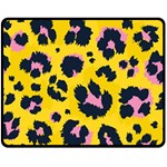 Leopard-print-seamless-pattern Double Sided Fleece Blanket (Medium)  58.8 x47.4  Blanket Front