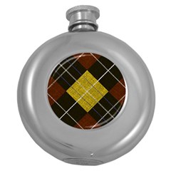 Modern Yellow Golden Plaid Round Hip Flask (5 Oz) by ConteMonfrey