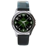 Modern Green Plaid Round Metal Watch Front