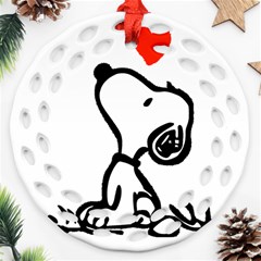 Snoopy Love Round Filigree Ornament (two Sides)