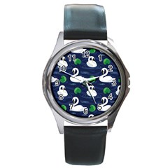 Swan Pattern Elegant Design Round Metal Watch by Wegoenart