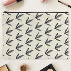 Minimalist Leaves Cosmetic Bag (xxxl) by ConteMonfrey