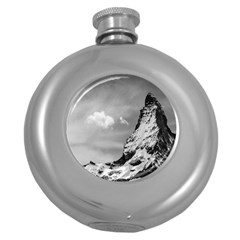 Matterhorn Switzerland Mountain Nature Round Hip Flask (5 Oz) by Wegoenart