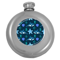 Whale And Starfish  Round Hip Flask (5 Oz) by ConteMonfrey