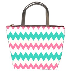 Zigzag Pattern Bucket Bag