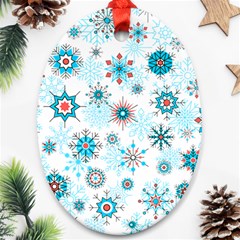 Beautifule Snowflake Decorative Pattern Seamless Oval Ornament (two Sides)