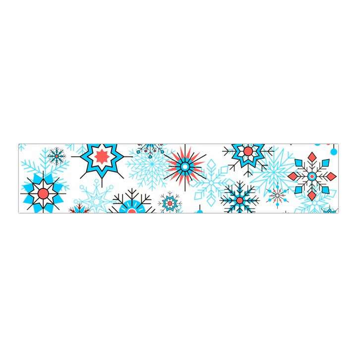 Beautifule Snowflake Decorative Pattern Seamless Velvet Scrunchie