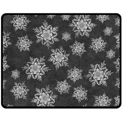 Snowflakes And Star Patterns Grey Snow Fleece Blanket (Medium) 