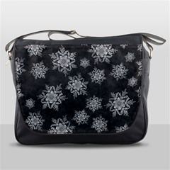 Snowflakes And Star Patterns Grey Snow Messenger Bag