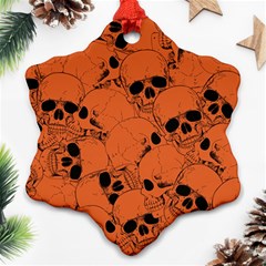 Skull Pattern Ornament (snowflake)