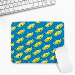 Pattern Aliens Small Mousepad by artworkshop