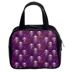 Background Halloween Pattern Pumpkin Skeleton Bat Classic Handbag (two Sides) by Ravend