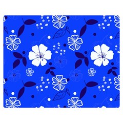 Blooming-seamless-pattern-blue-colors Flano Blanket (medium)