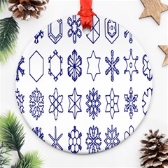 Various Types Of Snowflakes Round Ornament (two Sides) by artworkshop